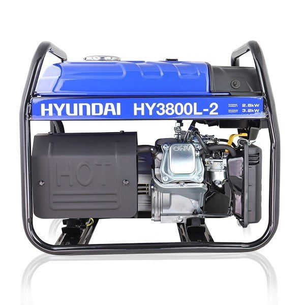 Hyundai HY3800L 2 3.2kW 4kVA Recoil Start Site Petrol Generator Engine View